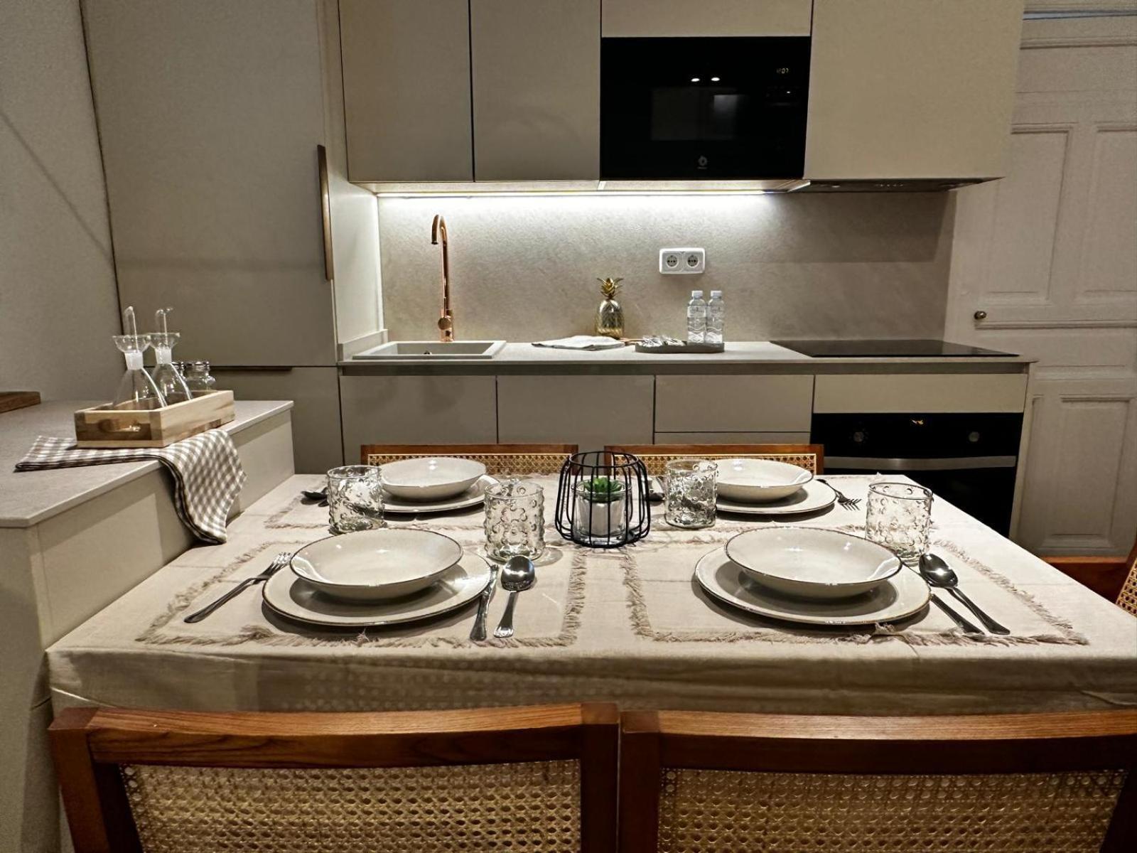 Piso 2 Habitaciones En El Centro Madrid Esterno foto