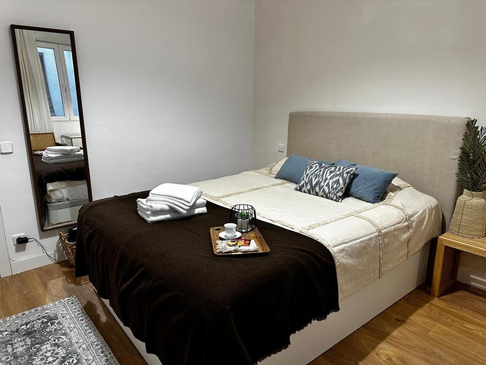 Piso 2 Habitaciones En El Centro Madrid Esterno foto