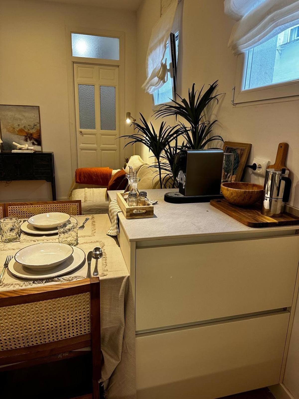 Piso 2 Habitaciones En El Centro Madrid Esterno foto