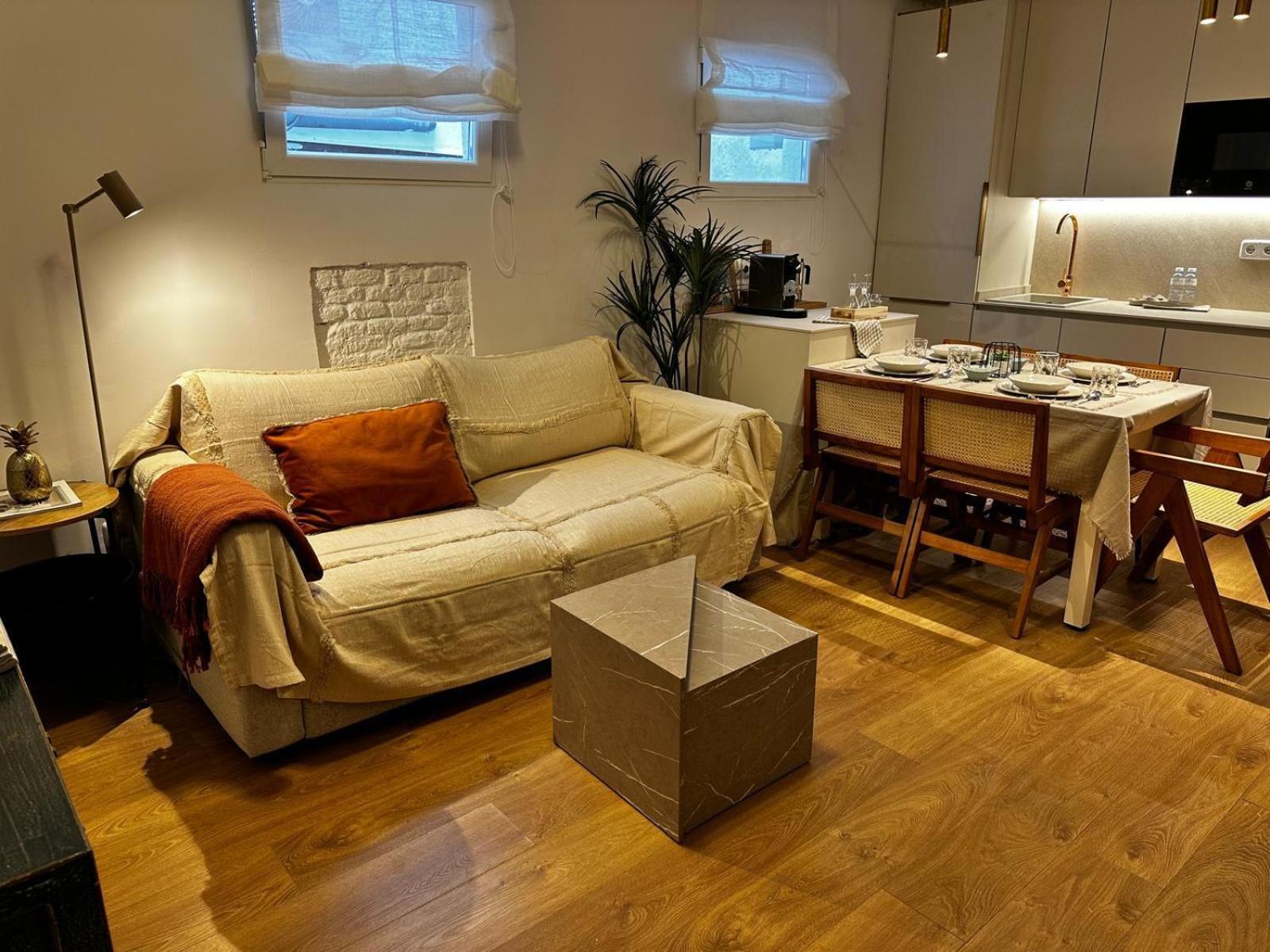 Piso 2 Habitaciones En El Centro Madrid Esterno foto