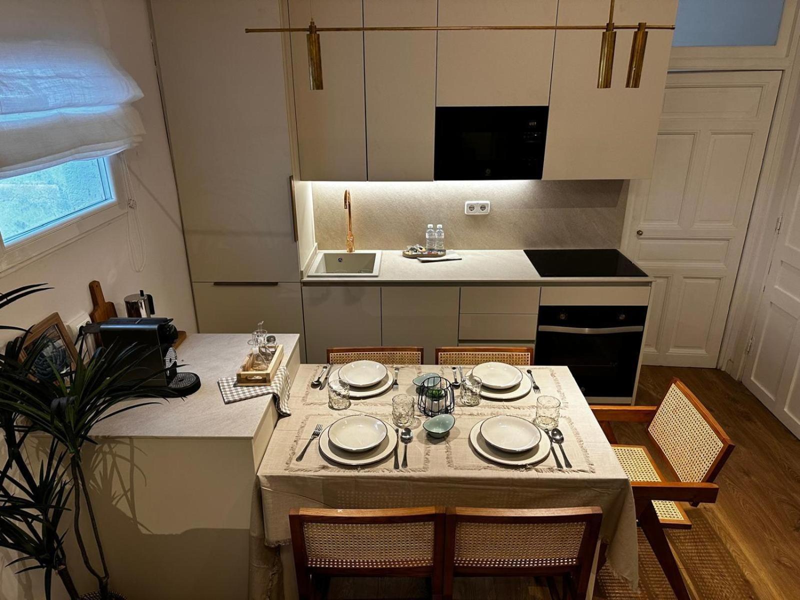 Piso 2 Habitaciones En El Centro Madrid Esterno foto